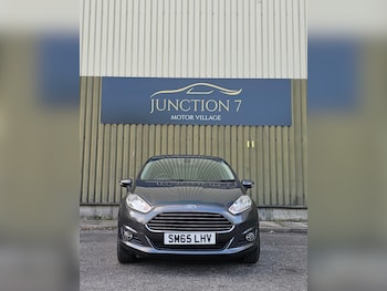 Used Ford Fiesta 2015 for sale - 75552099: Photo