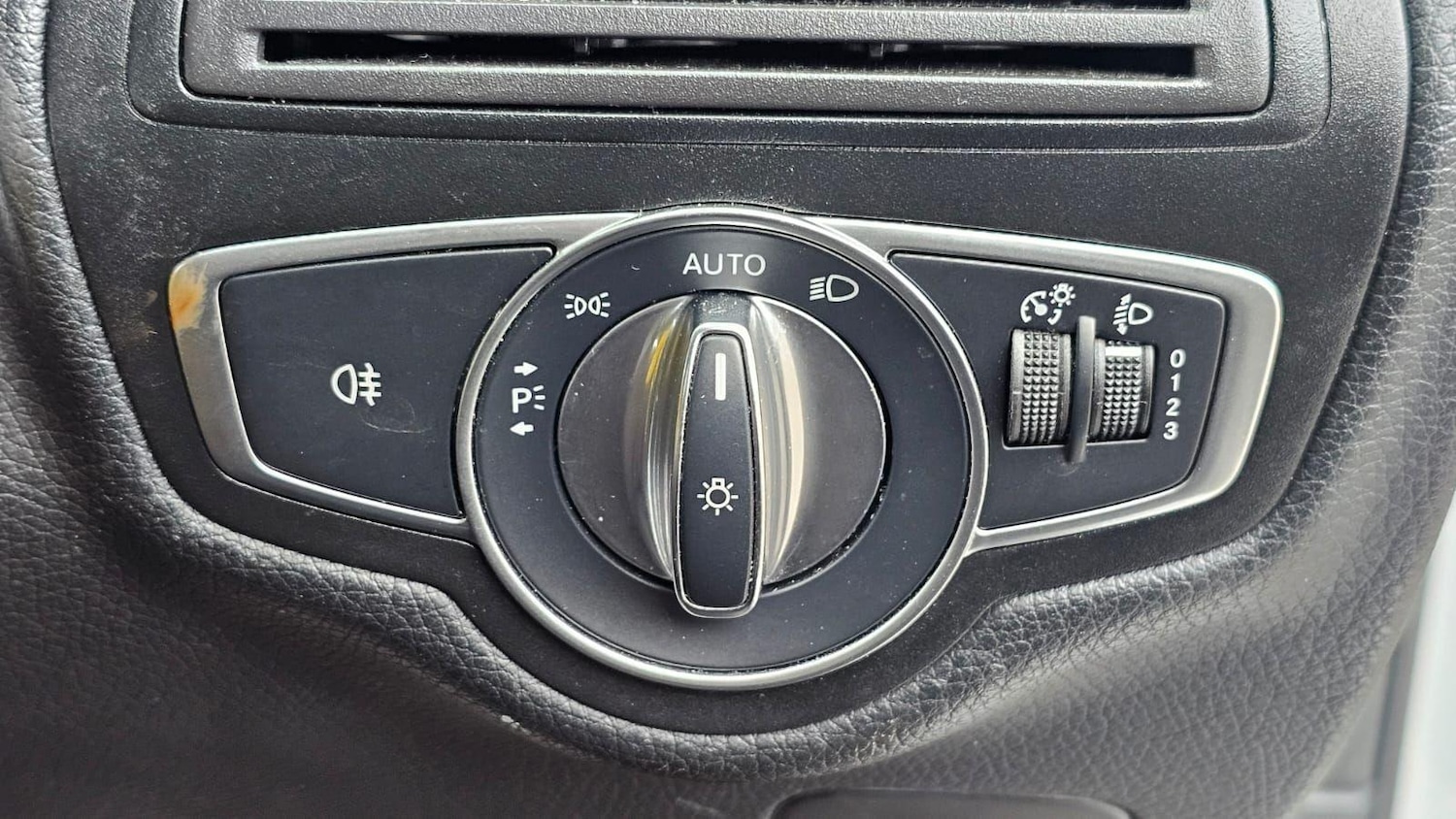 Used Mercedes-Benz C Class for sale - 76539003: Photo 34