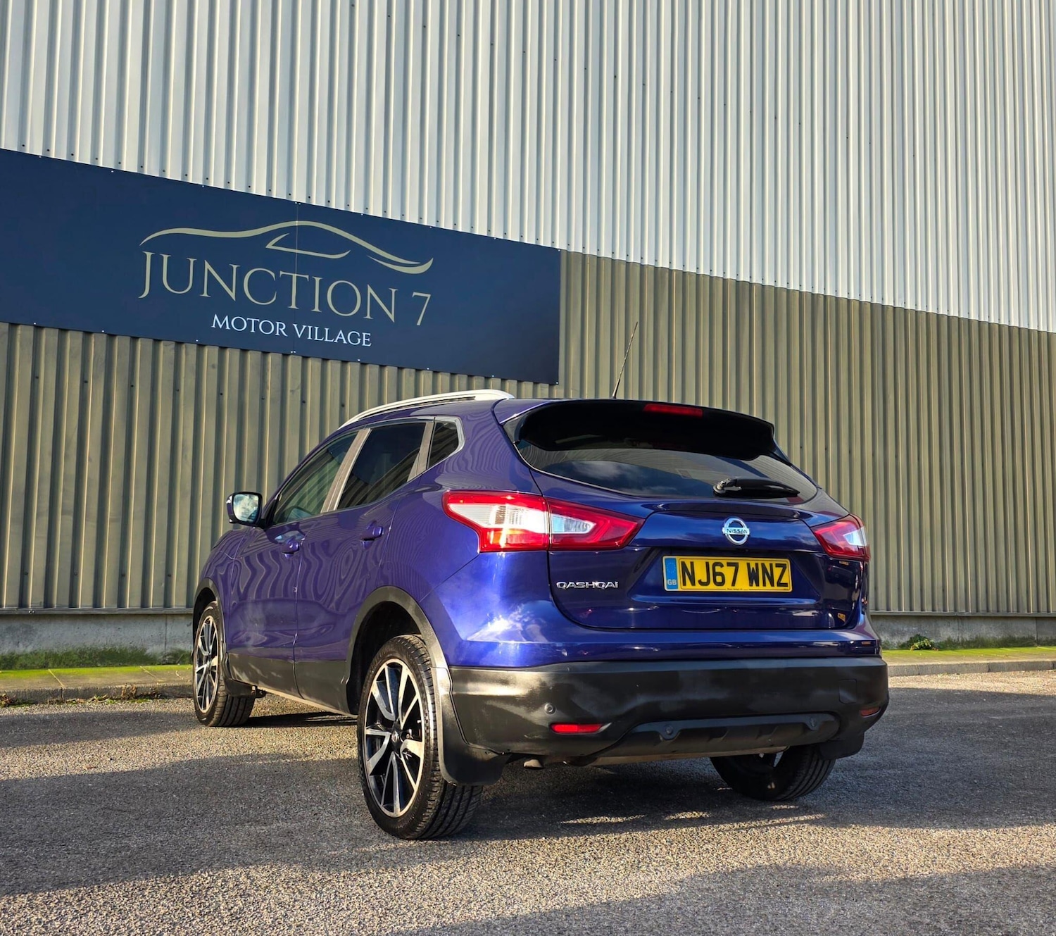 Used Nissan Qashqai 2017 for sale - 77054021: Photo 14