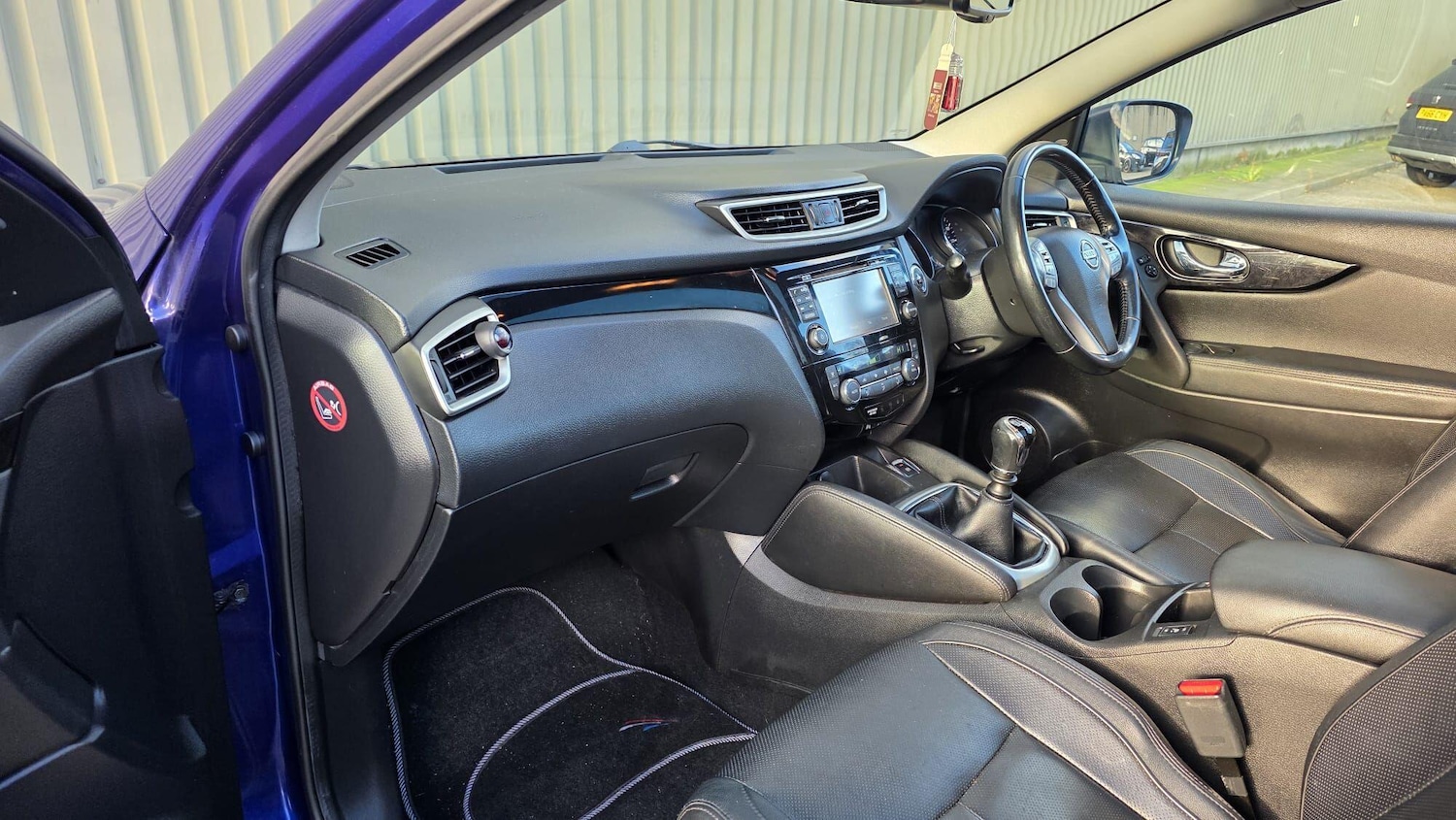 Used Nissan Qashqai 2017 for sale - 77054021: Photo 25