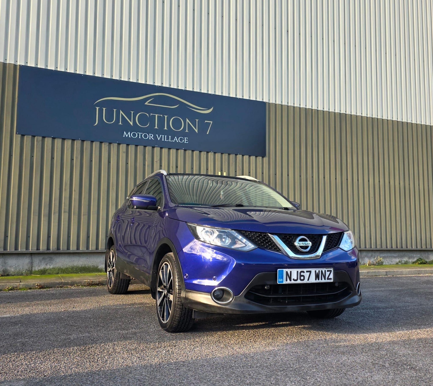 Used Nissan Qashqai 2017 for sale - 77054021: Photo 3