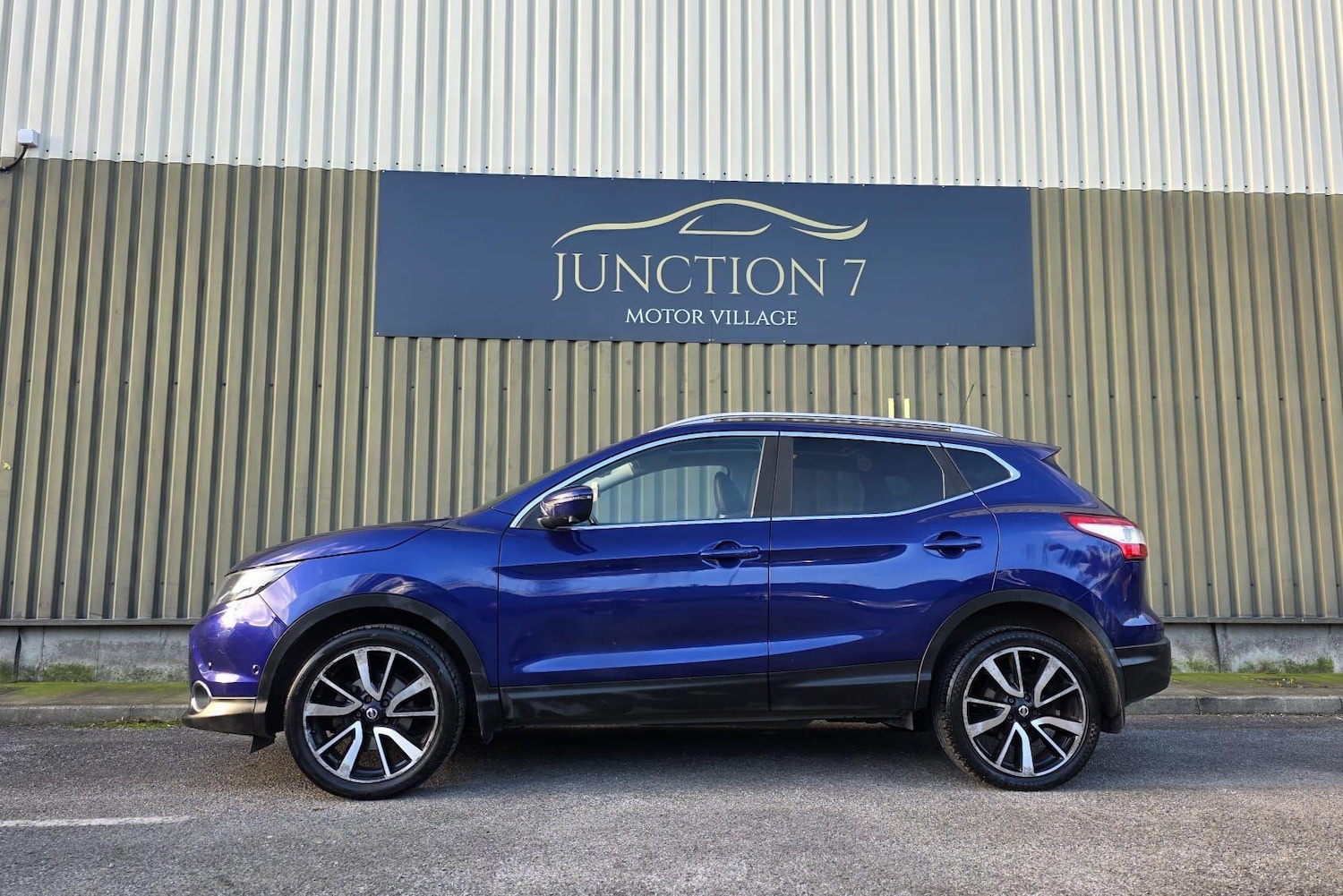 Used Nissan Qashqai 2017 for sale - 77054021: Photo 7
