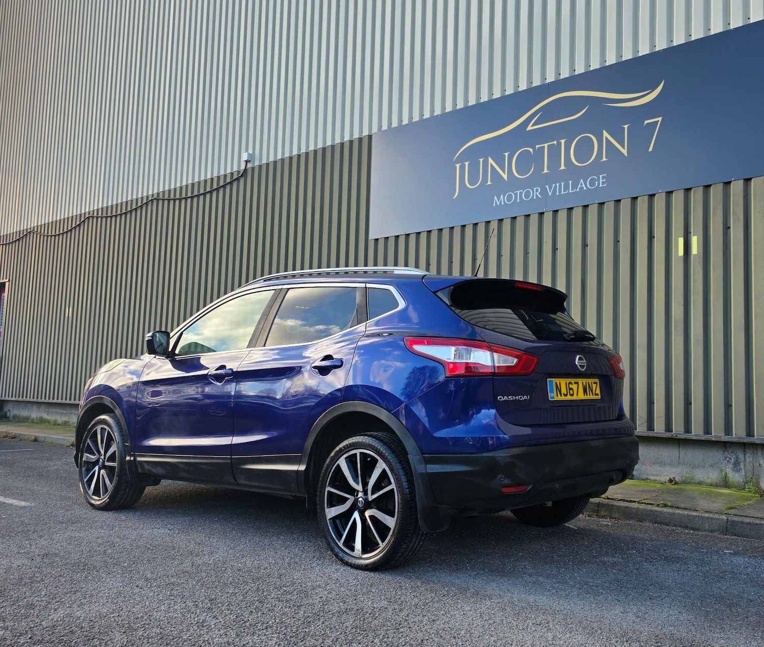 Used Nissan Qashqai 2017 for sale - 77054021: Photo 8