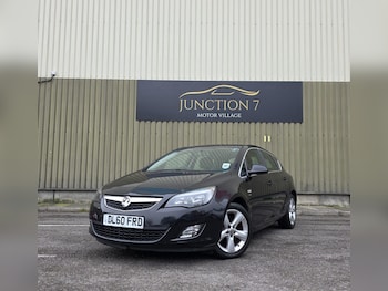 2011 (60) - 1.6i 16V SRi 5dr