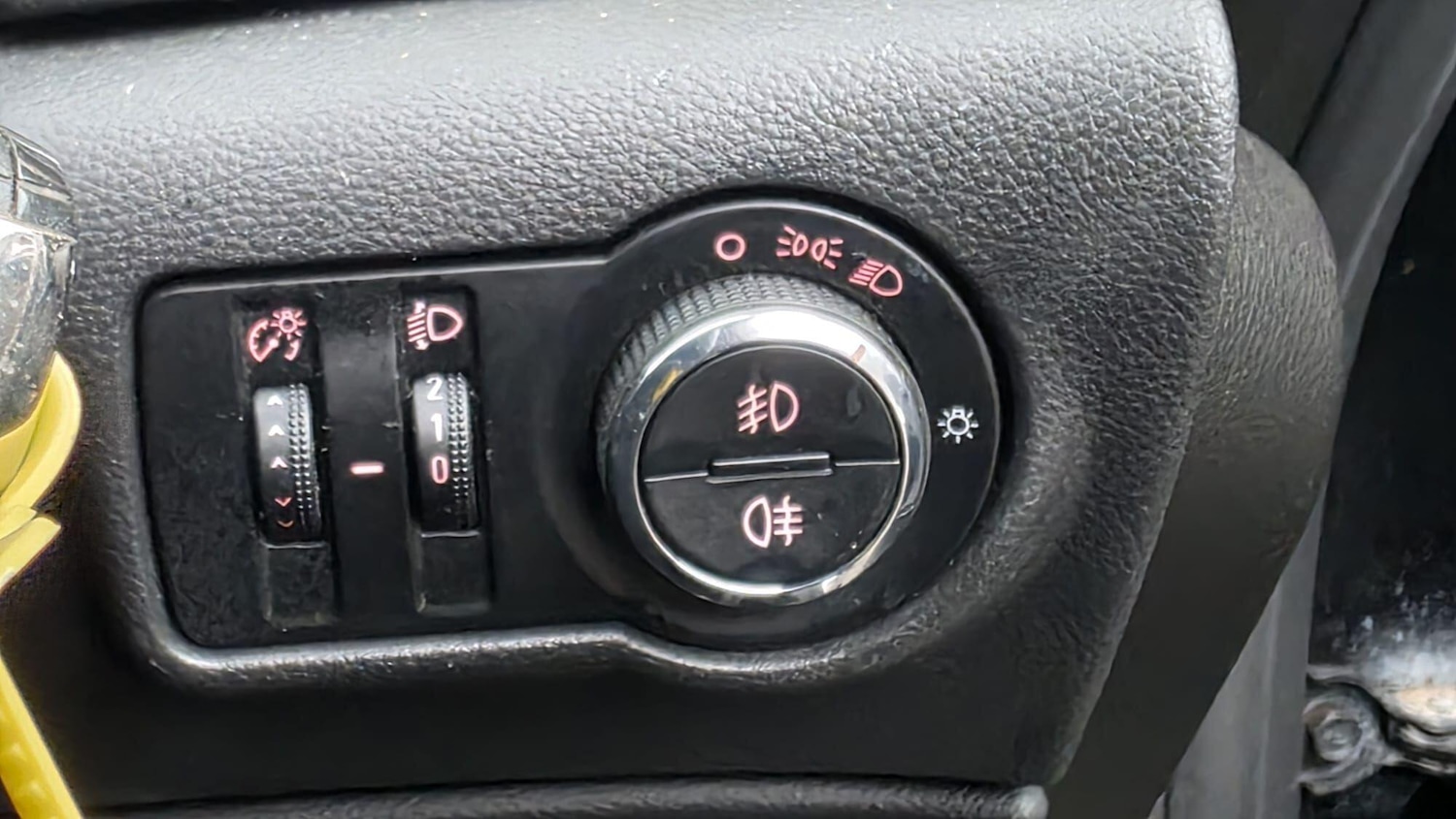 Used Vauxhall Astra 2011 for sale - 76425140: Photo 34