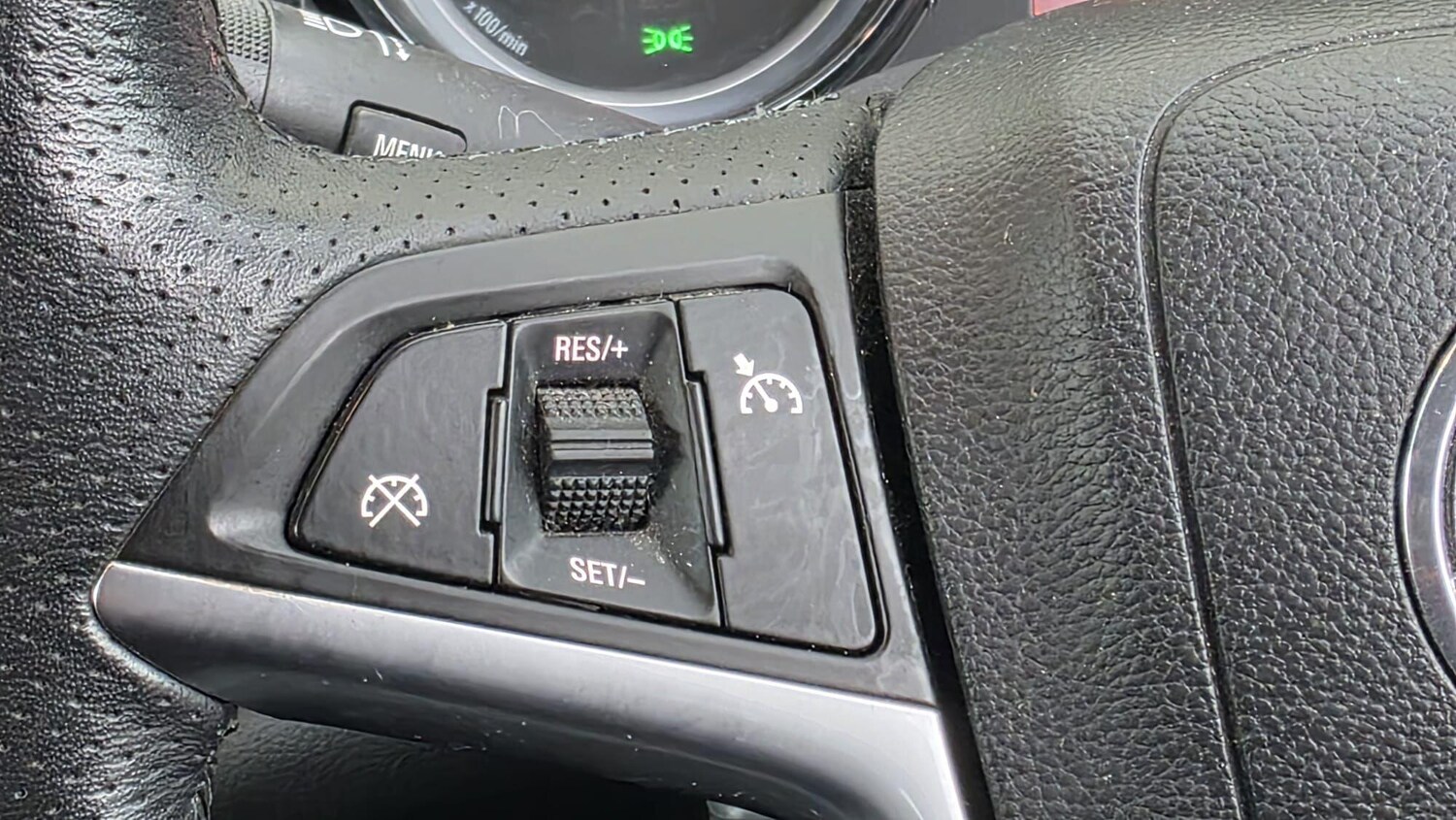 Used Vauxhall Astra 2011 for sale - 76425140: Photo 36