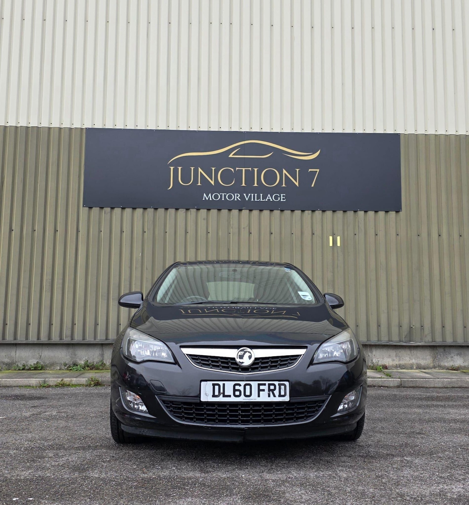 Used Vauxhall Astra 2011 for sale - 76425140: Photo 4