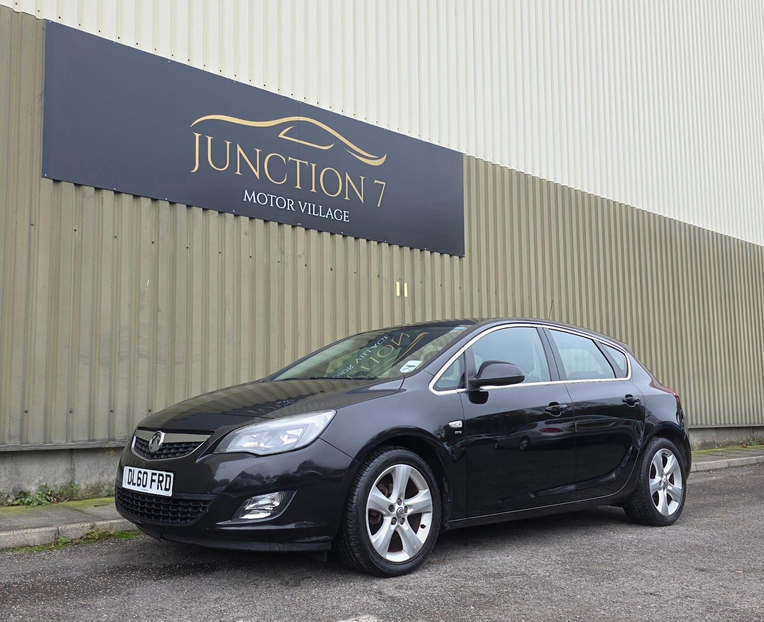 Used Vauxhall Astra 2011 for sale - 76425140: Photo 8