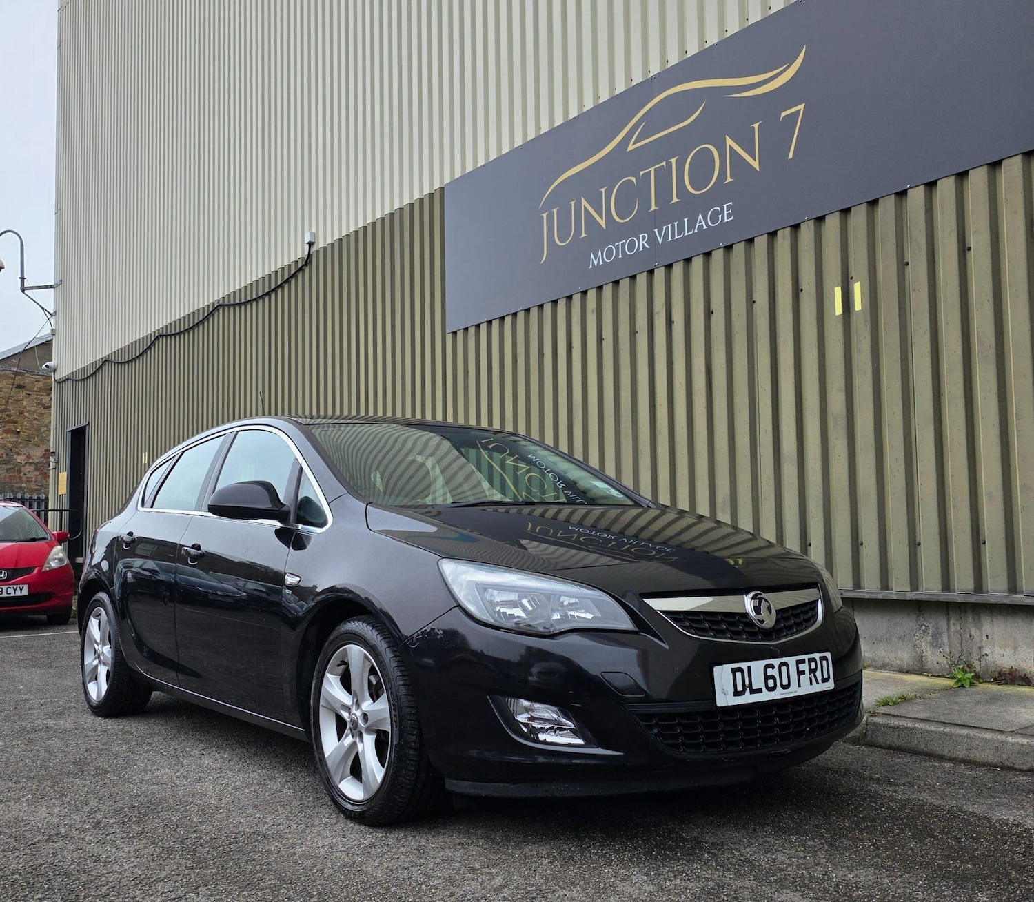 Used Vauxhall Astra 2011 for sale - 76425140: Photo 9