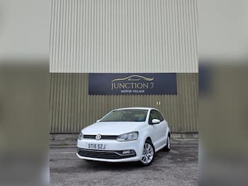 Used Volkswagen Polo 2015 for sale - 79847992: Photo