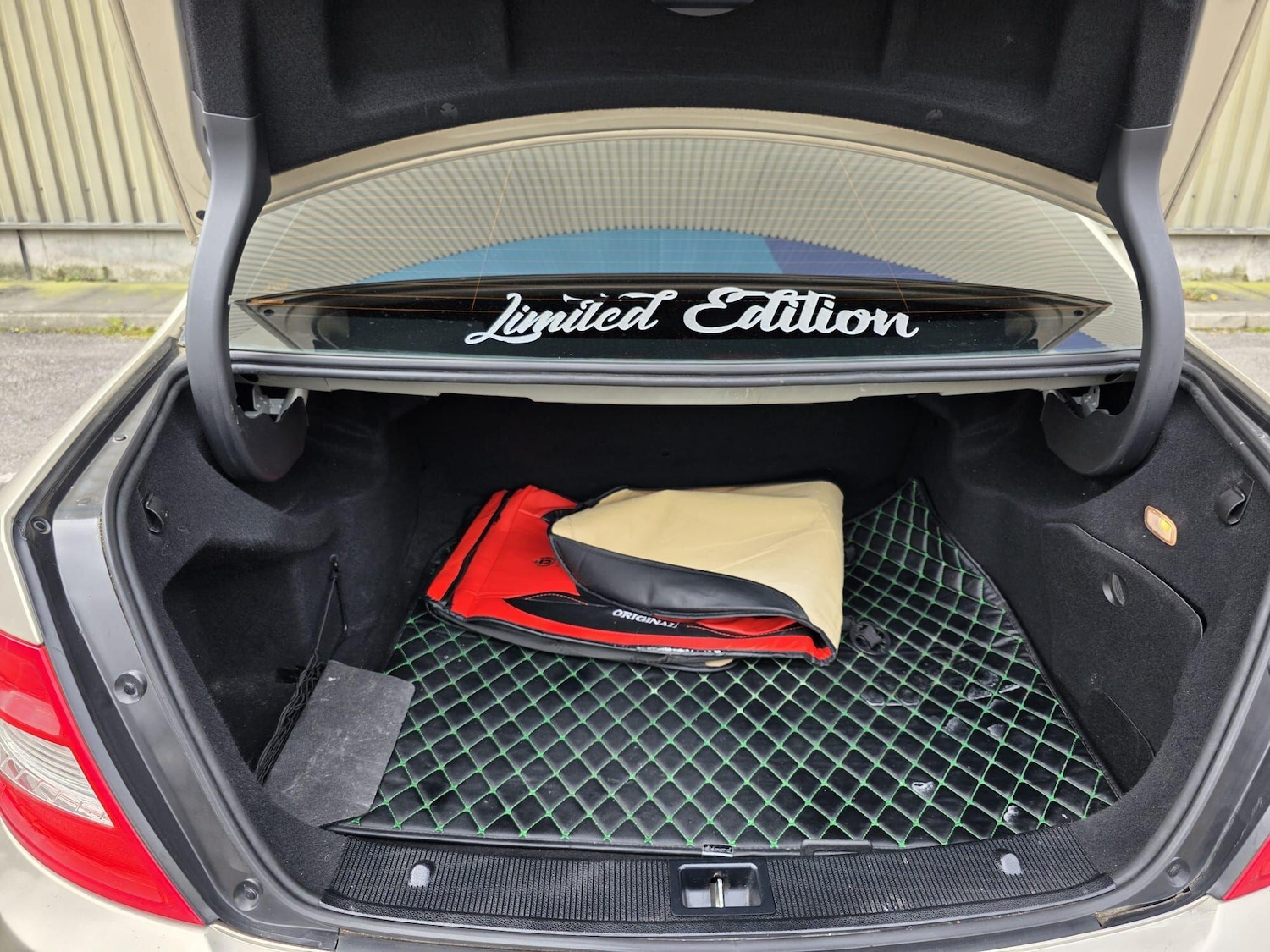 Used Mercedes-Benz C Class 2009 for sale - 78100093: Photo 15