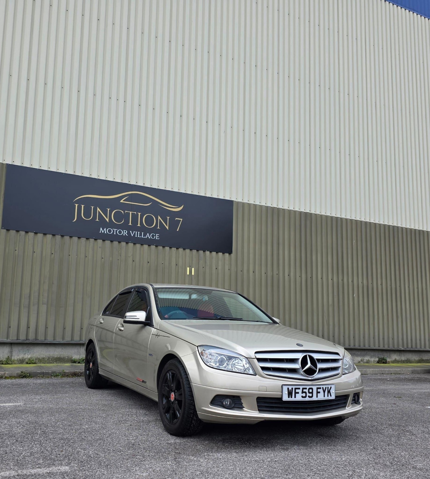 Used Mercedes-Benz C Class 2009 for sale - 78100093: Photo 3
