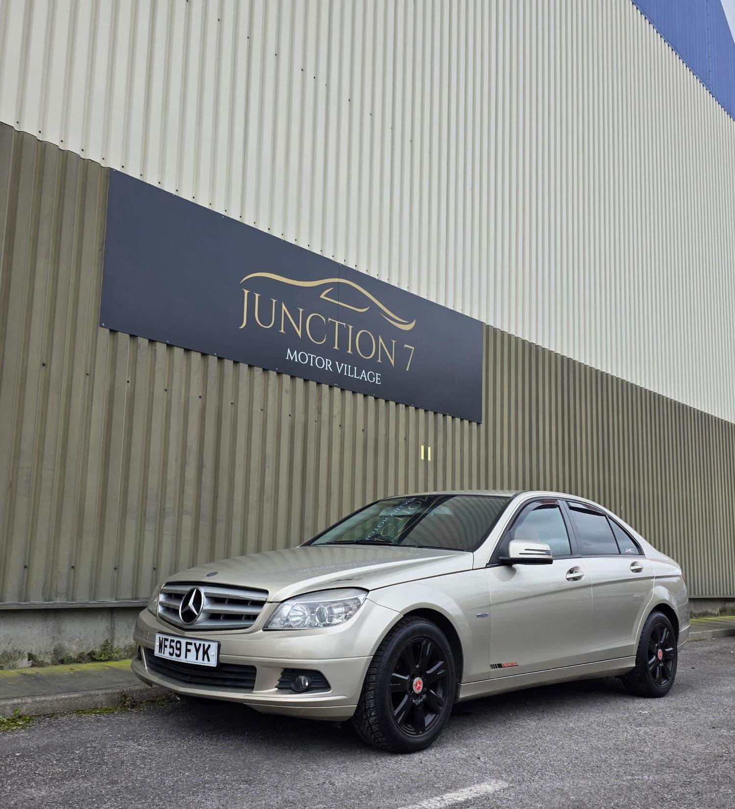 Used Mercedes-Benz C Class 2009 for sale - 78100093: Photo 6
