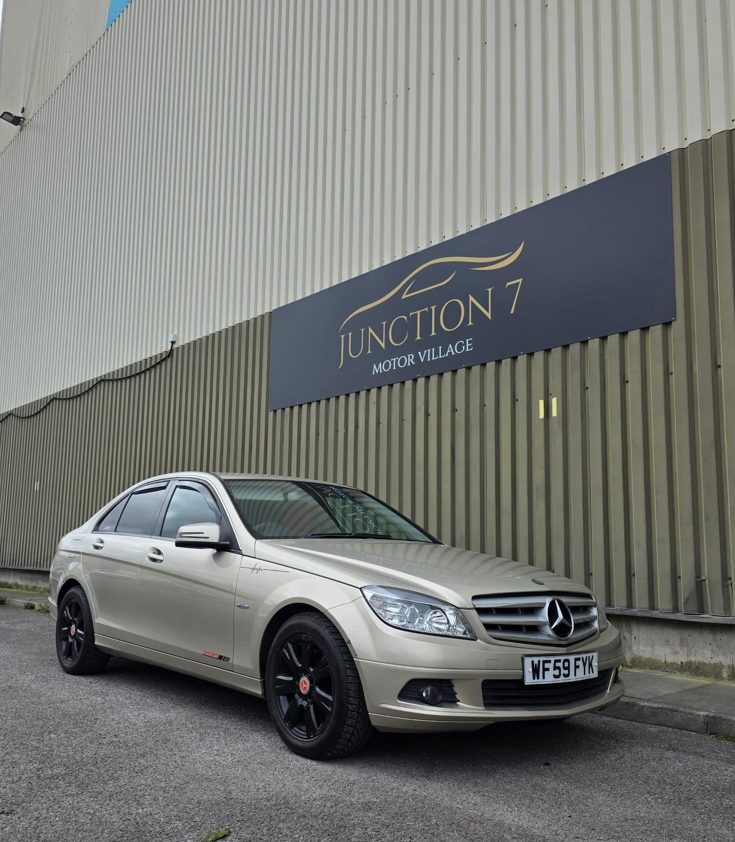 Used Mercedes-Benz C Class 2009 for sale - 78100093: Photo 9