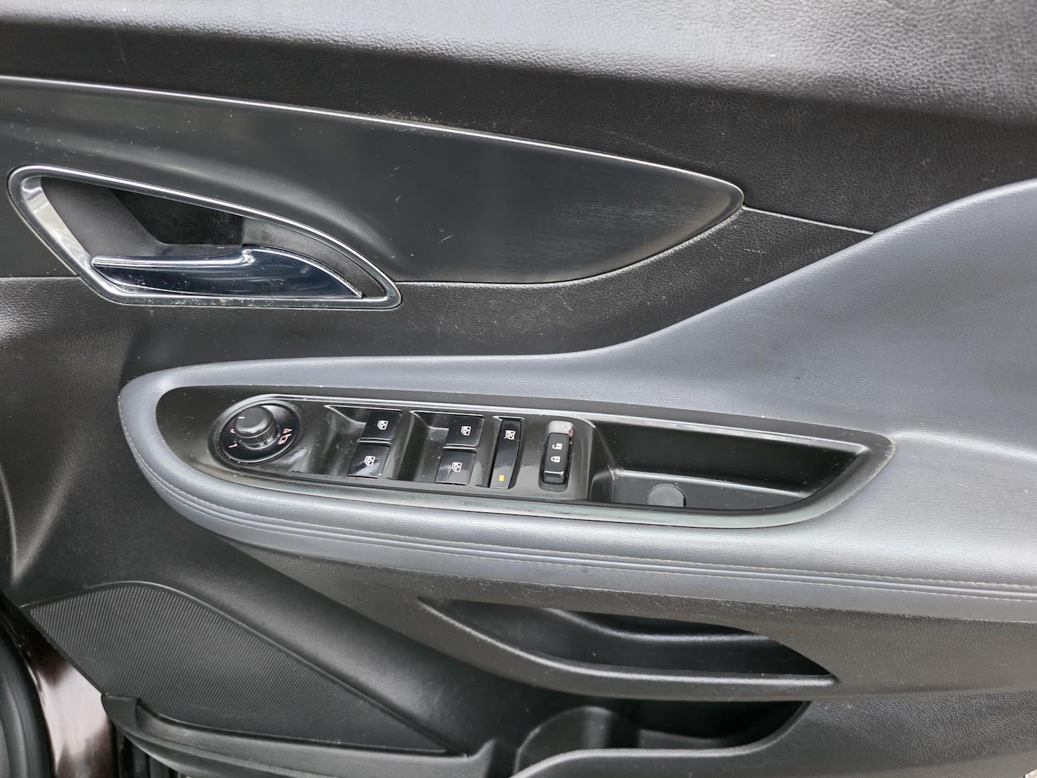 Used Vauxhall Mokka 2015 for sale - 78058817: Photo 29