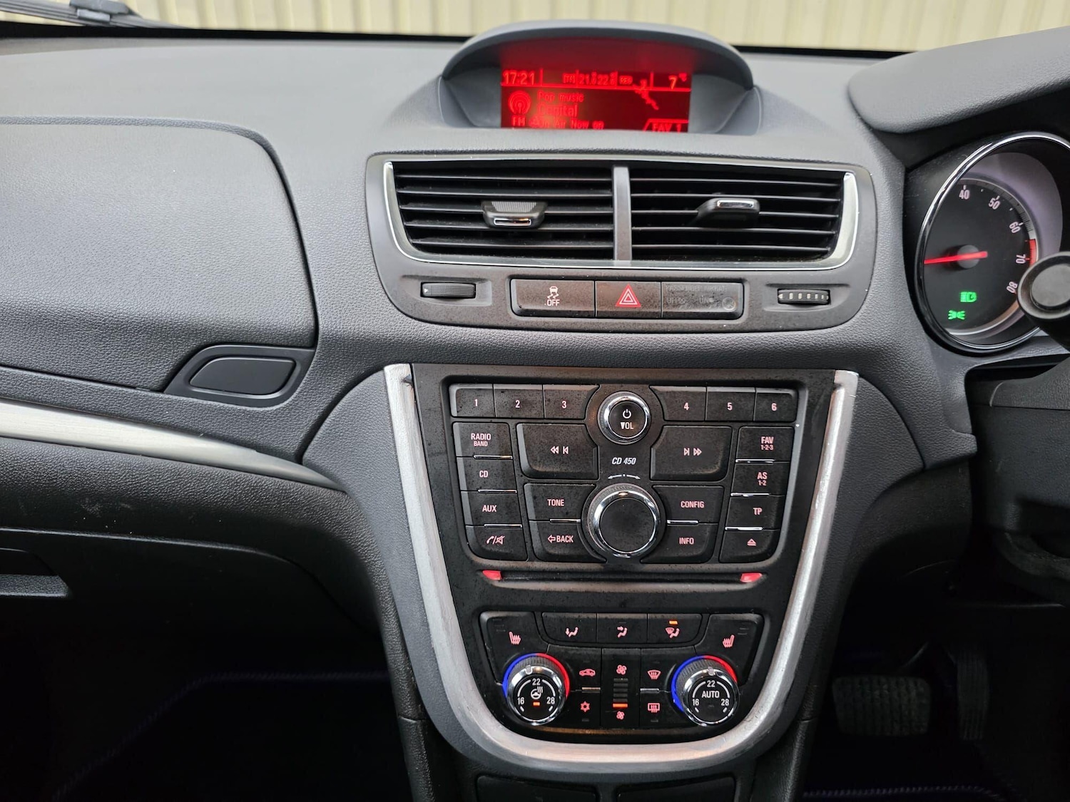 Used Vauxhall Mokka 2015 for sale - 78058817: Photo 35