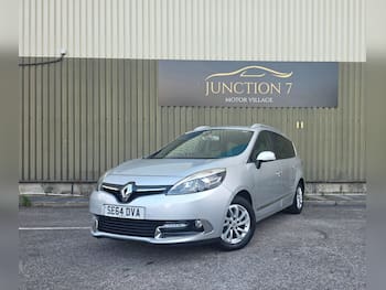 Used Renault Grand Scenic 2015 for sale - 79860997: Photo