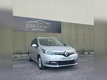 Used Renault Grand Scenic 2015 for sale - 79860997: Photo