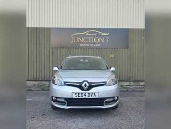 Used Renault Grand Scenic 2015 for sale - 79860997: Photo