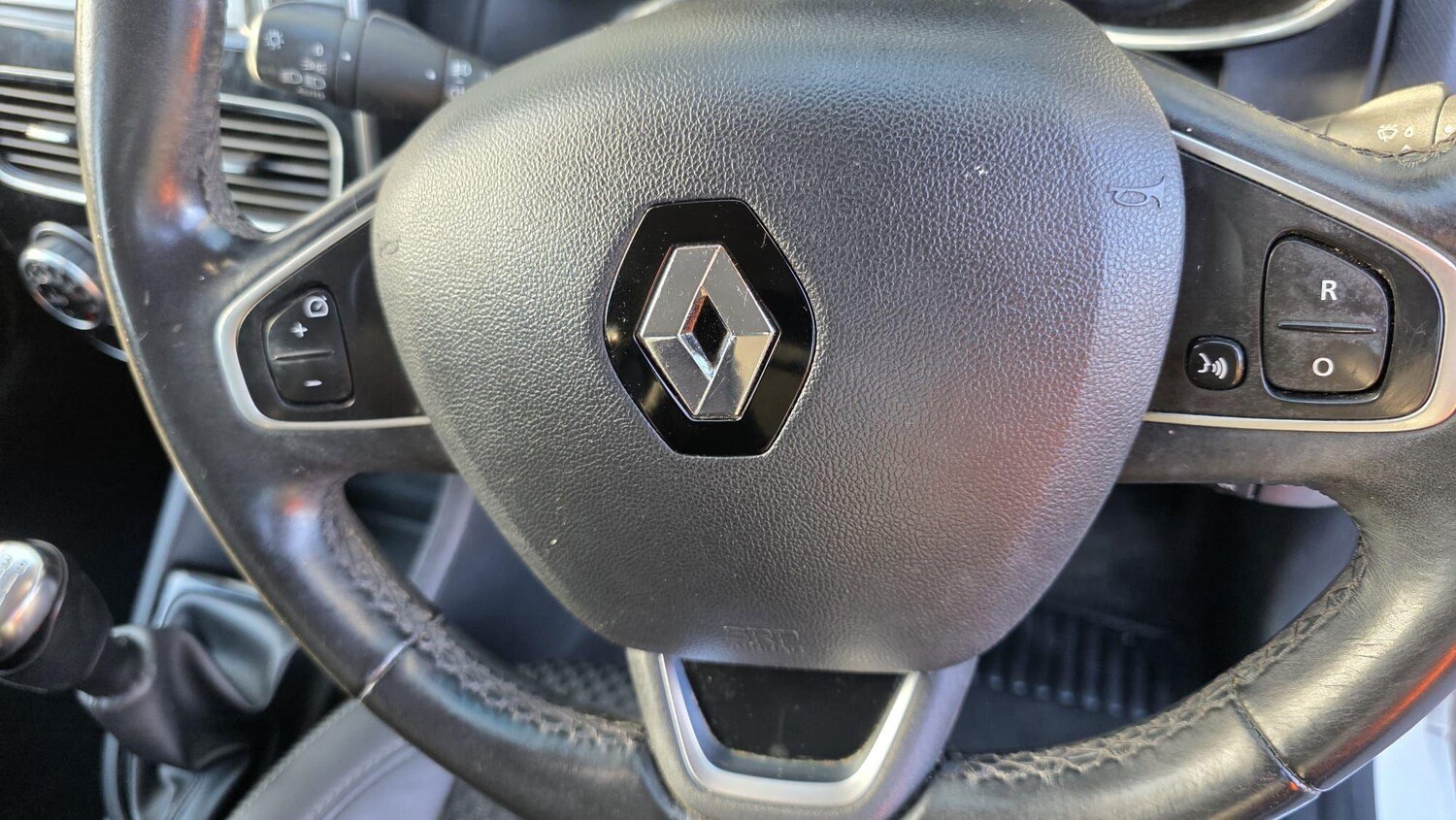 Used Renault Clio 2017 for sale - 77053971: Photo 31