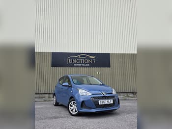Used Hyundai i10 2018 for sale - 79677134: Photo