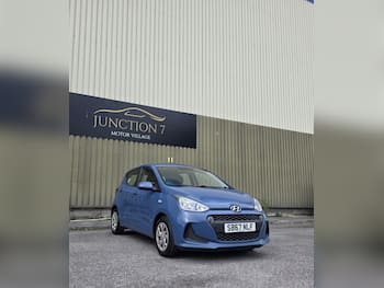 Used Hyundai i10 2018 for sale - 79677134: Photo