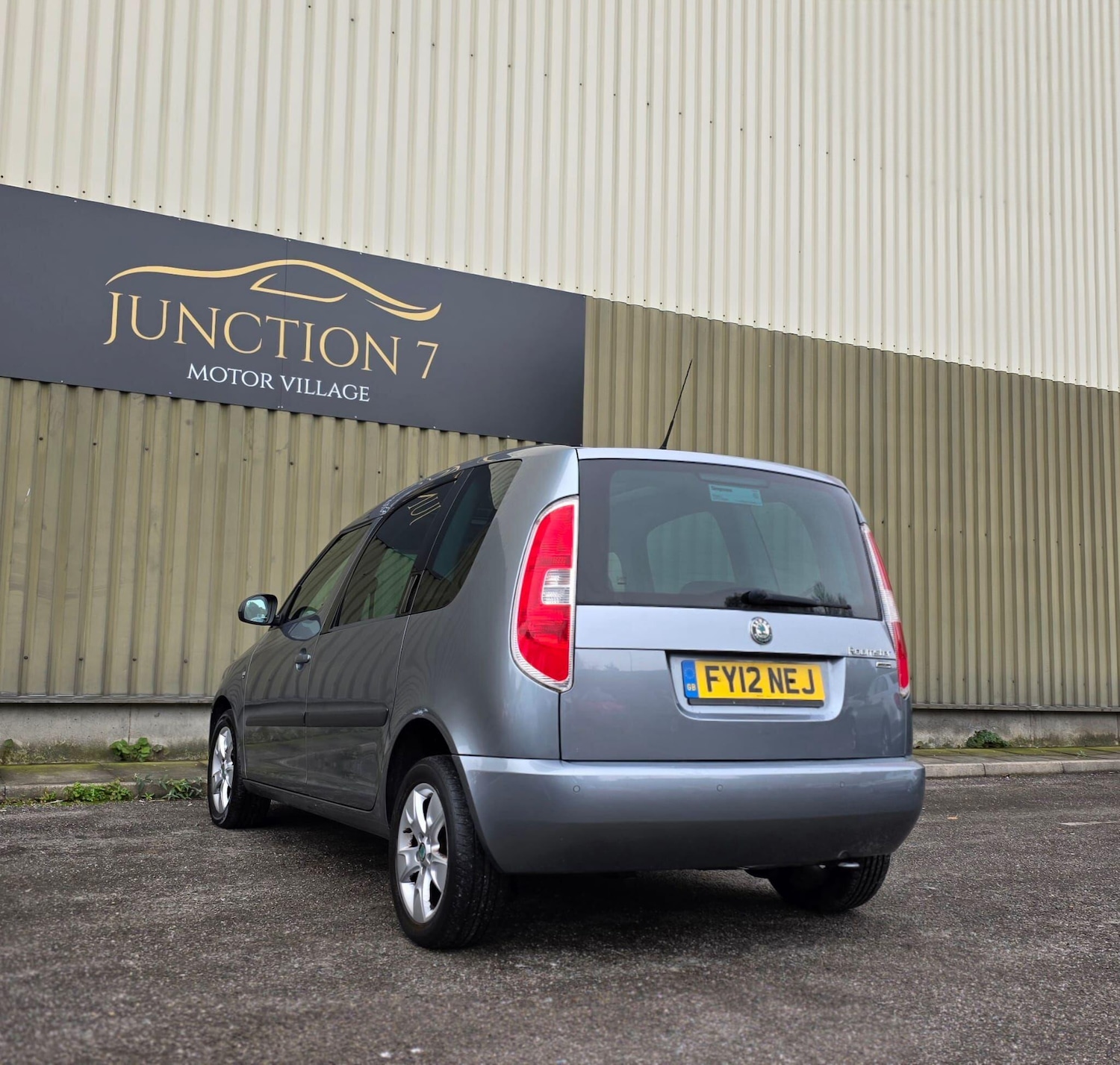 Used Skoda Roomster 2012 for sale - 76422824: Photo 14