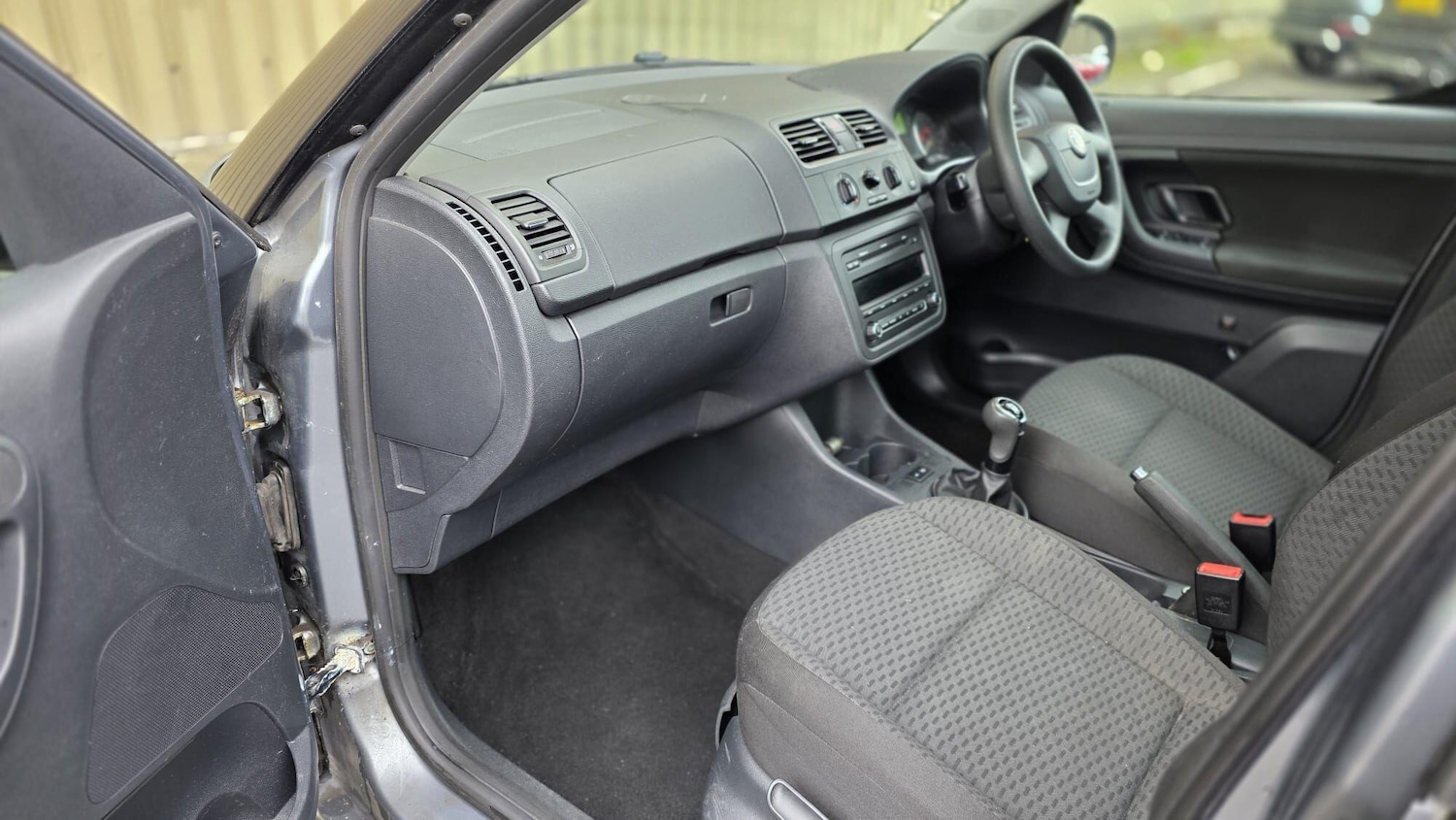 Used Skoda Roomster 2012 for sale - 76422824: Photo 24