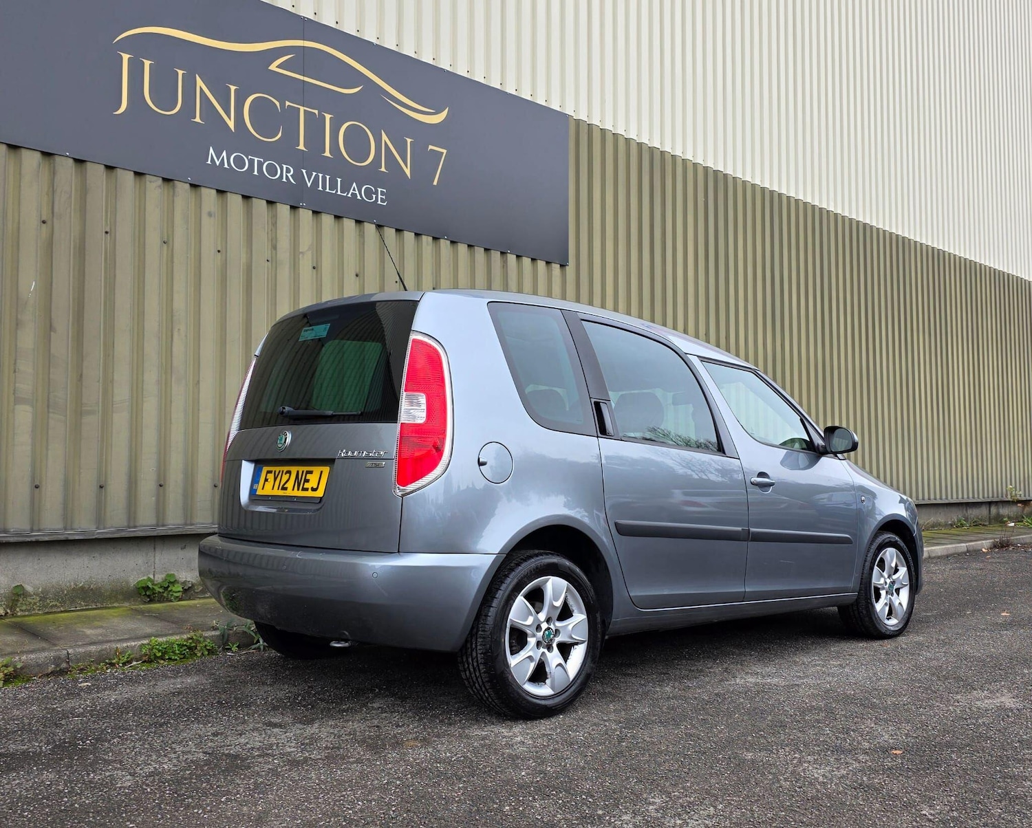 Used Skoda Roomster 2012 for sale - 76422824: Photo 9