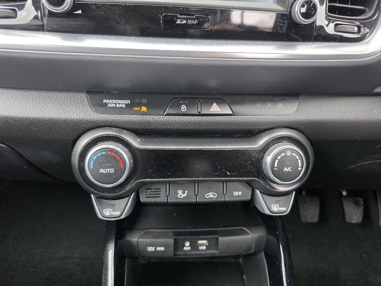 Used Kia Stonic 2019 for sale - 78100419: Photo 33