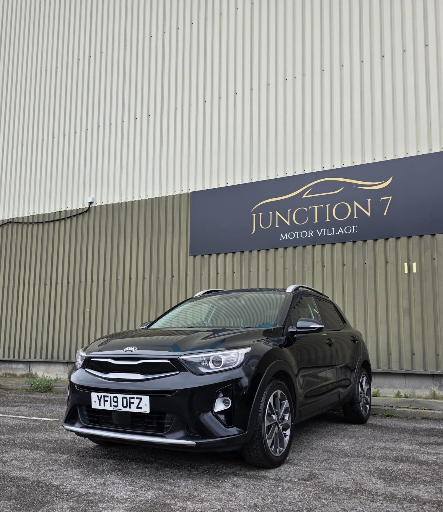 Used Kia Stonic 2019 for sale - 78100419: Photo 5