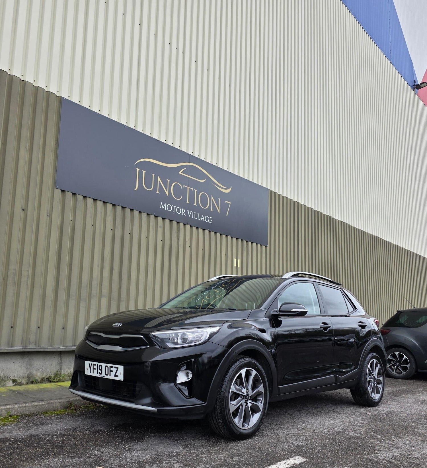 Used Kia Stonic 2019 for sale - 78100419: Photo 6