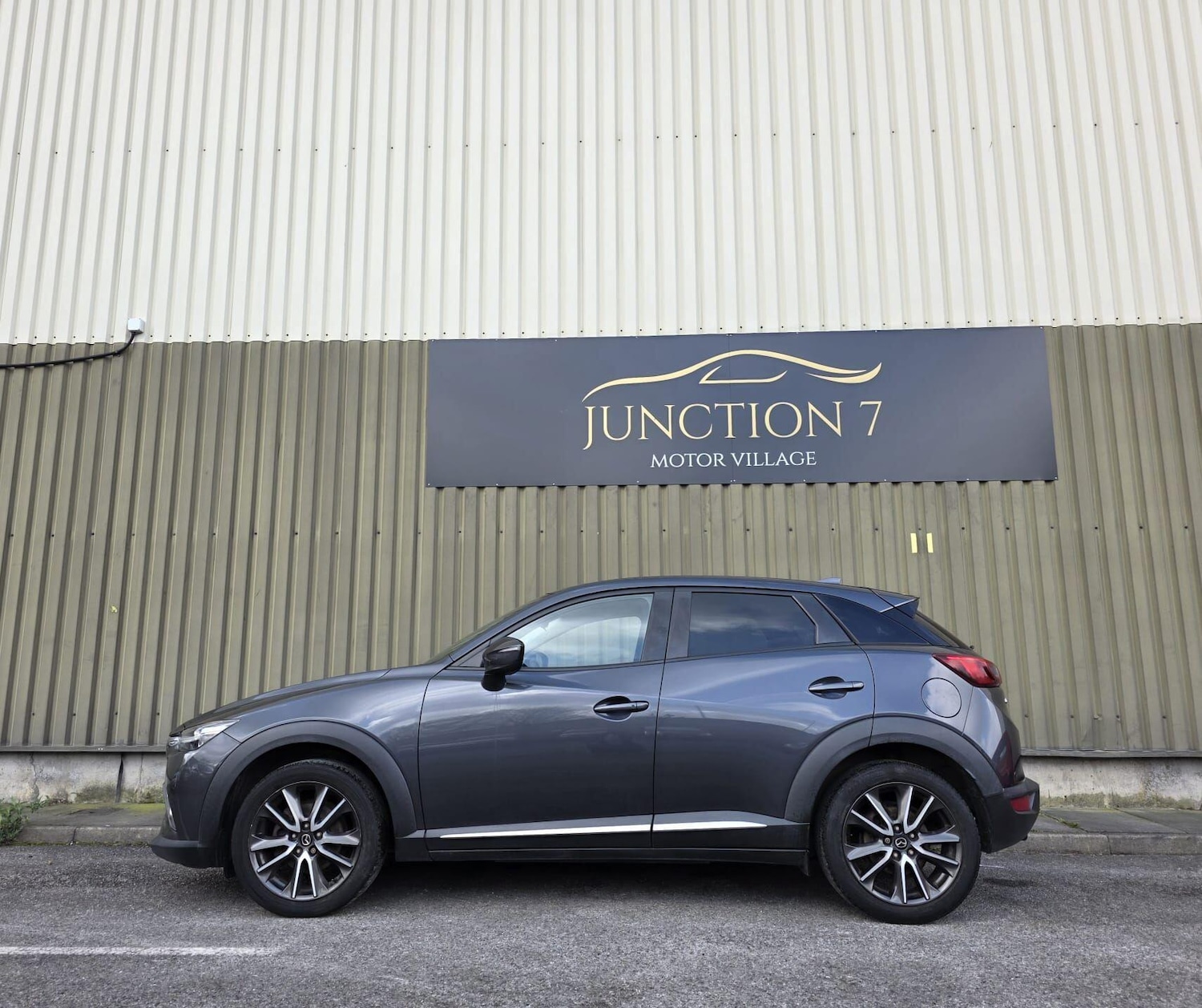 Used Mazda CX-3 2016 for sale - 78058323: Photo 7