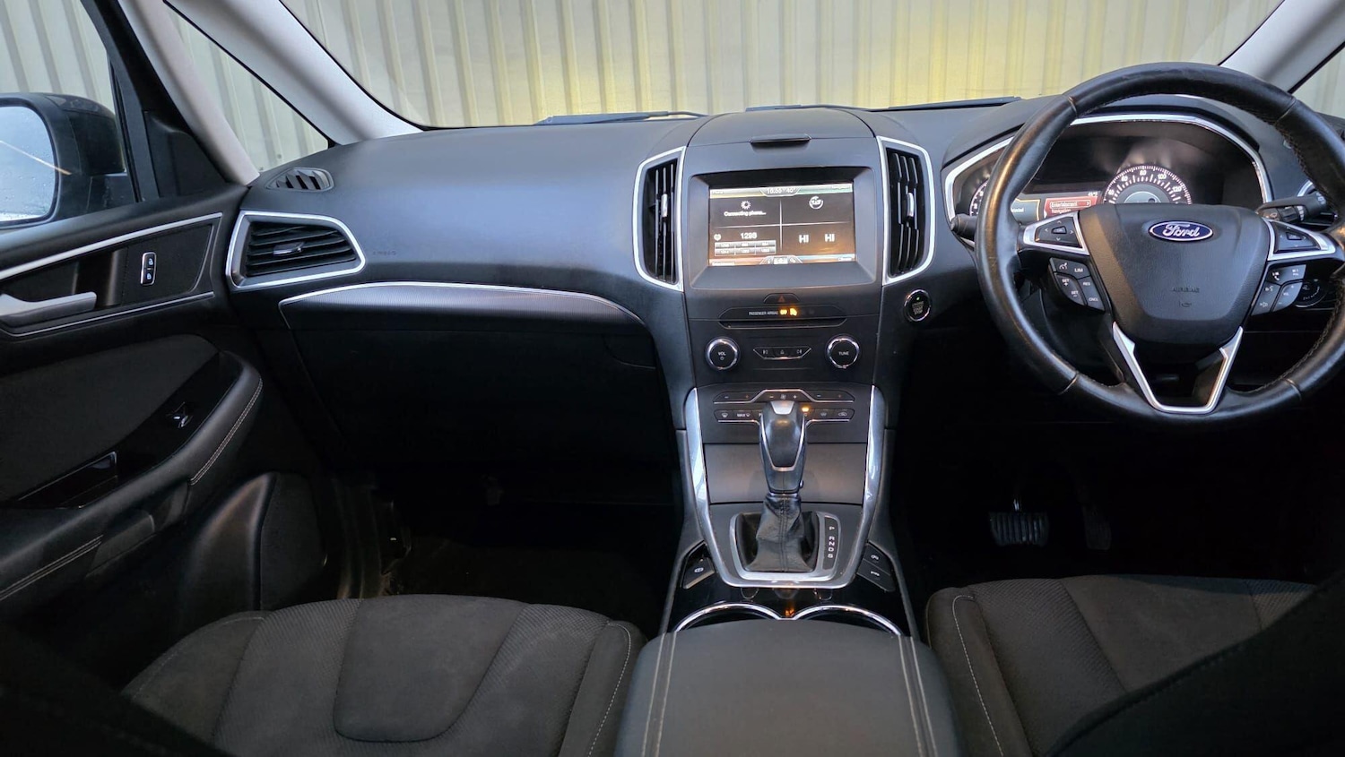 Used Ford S-Max 2016 for sale - 77411697: Photo 31