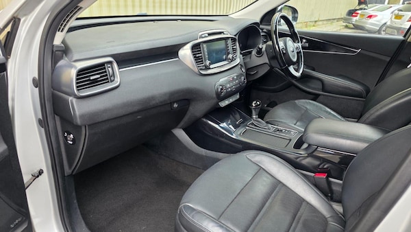 Used Kia Sorento 2016 for sale - 75430847: Photo 30