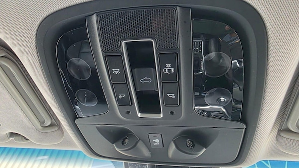 Used Kia Sorento 2016 for sale - 75430847: Photo 44
