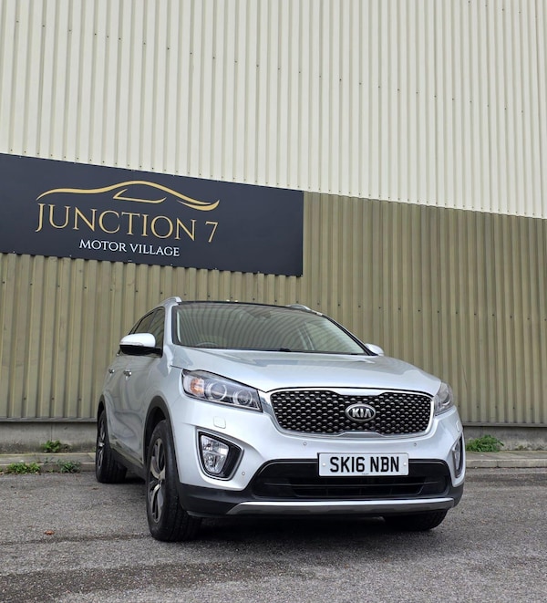 Used Kia Sorento 2016 for sale - 75430847: Photo 4