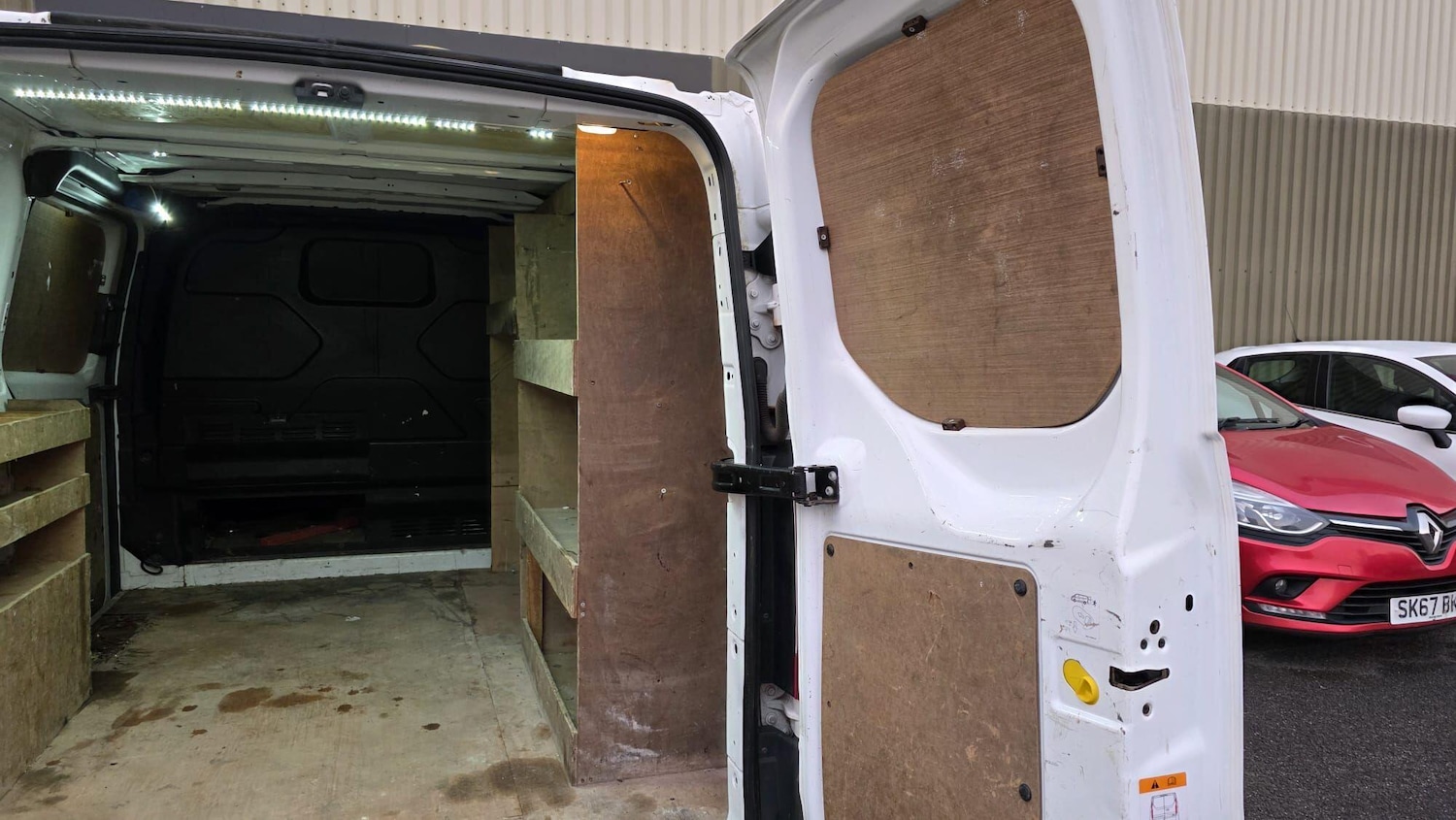 Used Ford Transit Custom 2013 for sale - 77229573: Photo 14