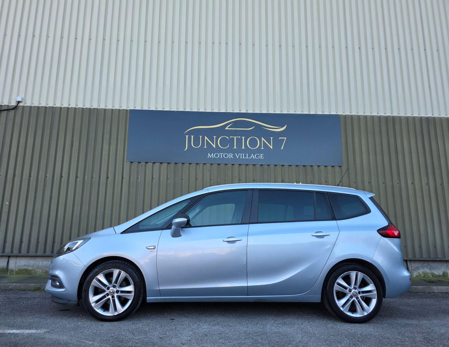 Used Vauxhall Zafira 2017 for sale - 78072109: Photo 7