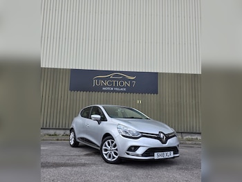 Used Renault Clio 2018 for sale - 78276587: Photo