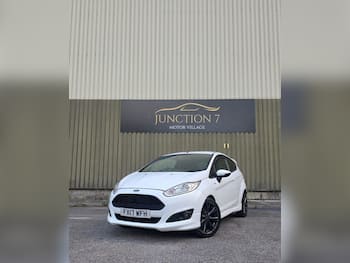 Used Ford Fiesta 2017 for sale - 79860143: Photo