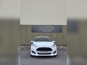 Used Ford Fiesta 2017 for sale - 79860143: Photo
