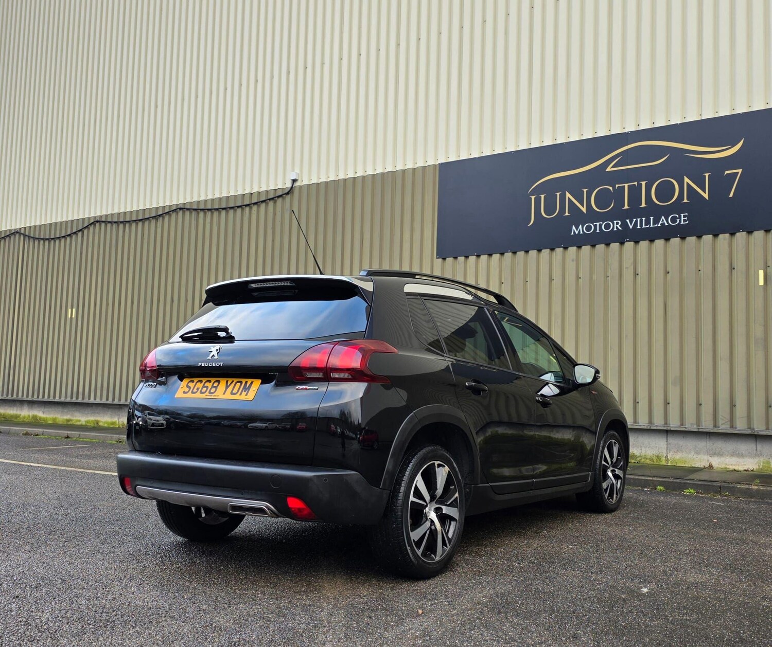 Used Peugeot 2008 2018 for sale - 77586630: Photo 12