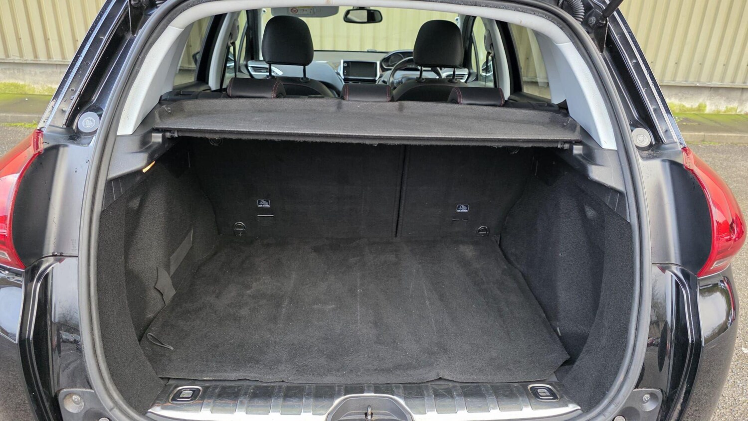 Used Peugeot 2008 2018 for sale - 77586630: Photo 15