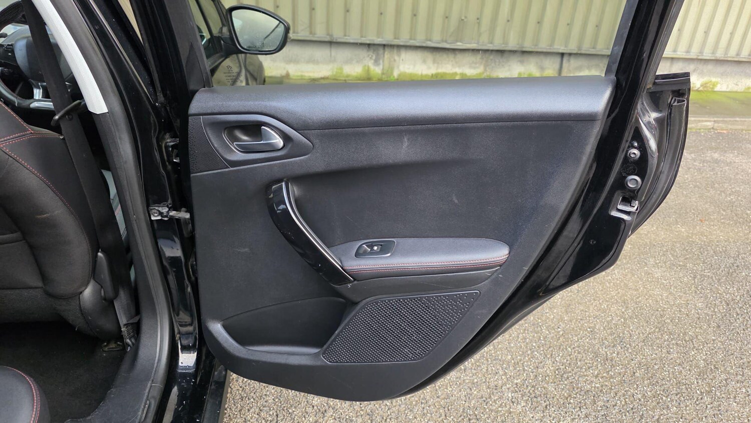 Used Peugeot 2008 2018 for sale - 77586630: Photo 18