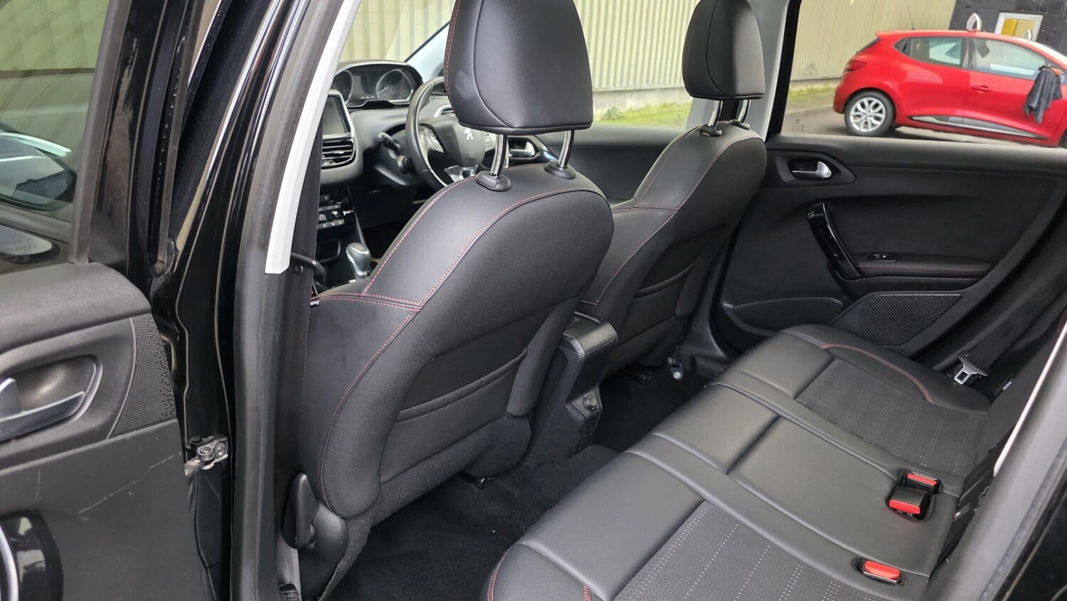 Used Peugeot 2008 2018 for sale - 77586630: Photo 22