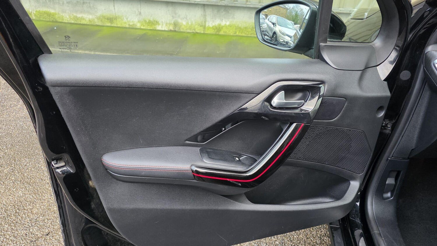 Used Peugeot 2008 2018 for sale - 77586630: Photo 24