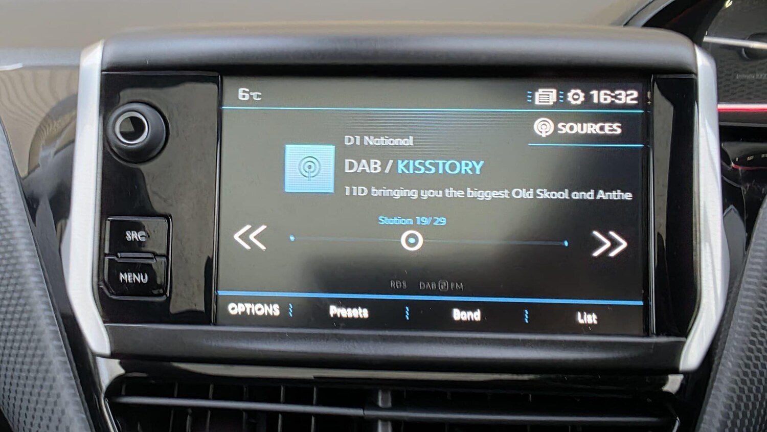 Used Peugeot 2008 2018 for sale - 77586630: Photo 39