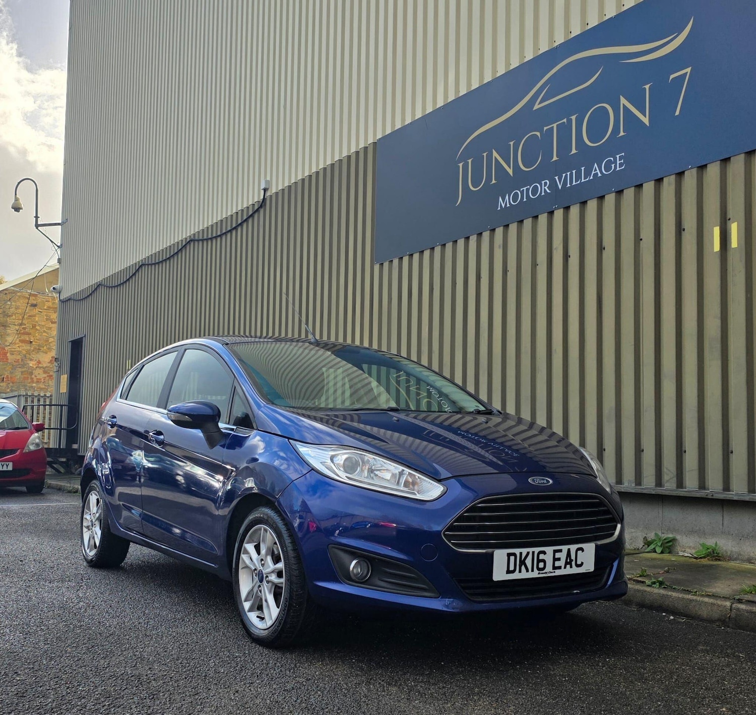 Used Ford Fiesta 2016 for sale - 76522312: Photo 11