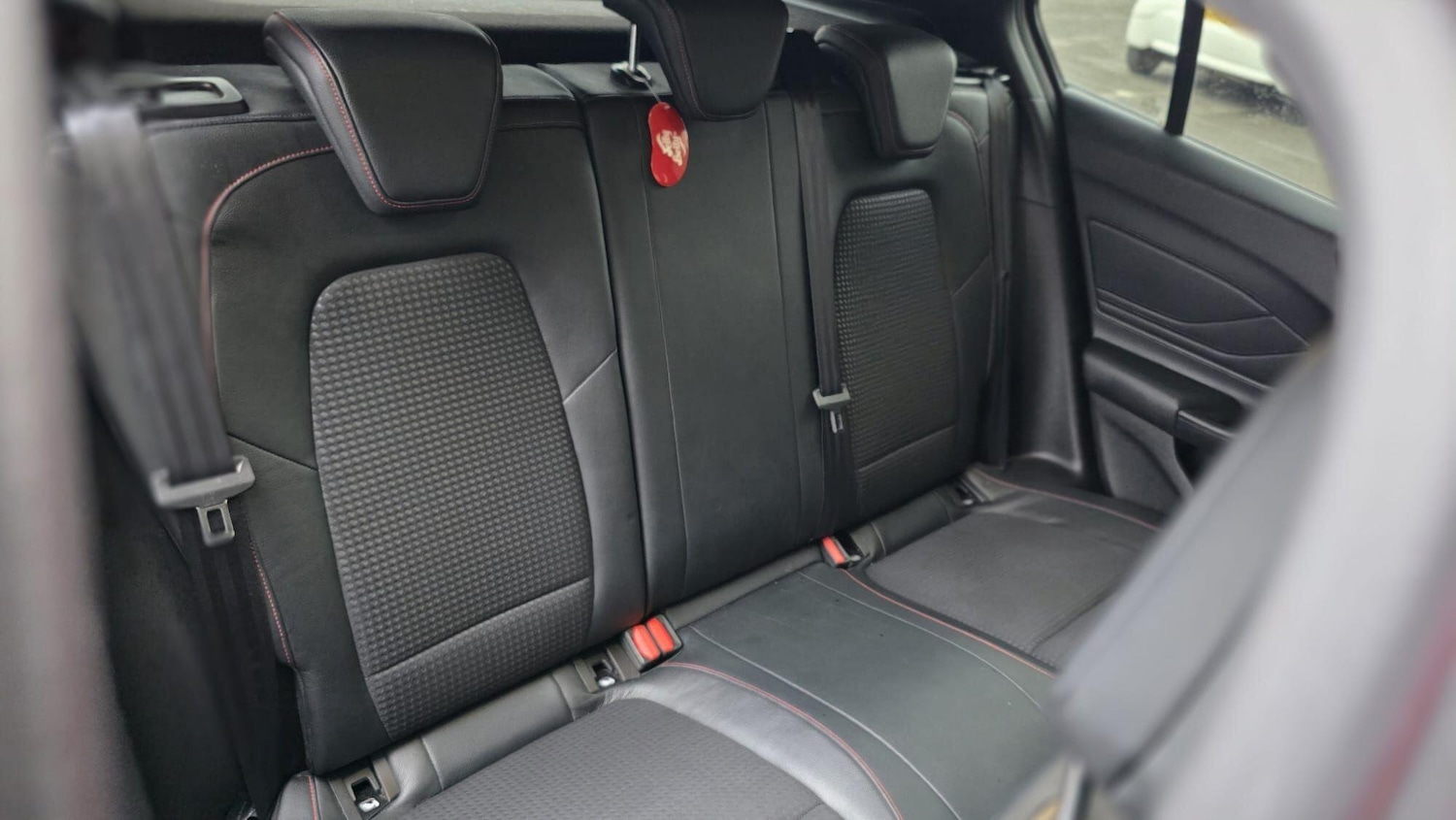 Used Ford Focus 2018 for sale - 77305901: Photo 21